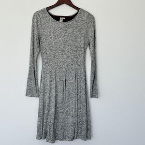 Anthropologie Dolan Left Coast Dress Small Stretch Long Sleeve Fit & Flare Knit